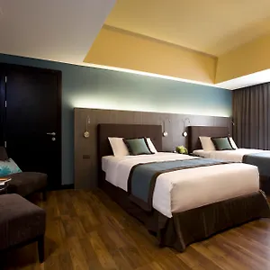 **** Aparthotel Hailey And Meagan's Nook At F1 Manila Residential At Bgc Near St Luke's Filippijnen